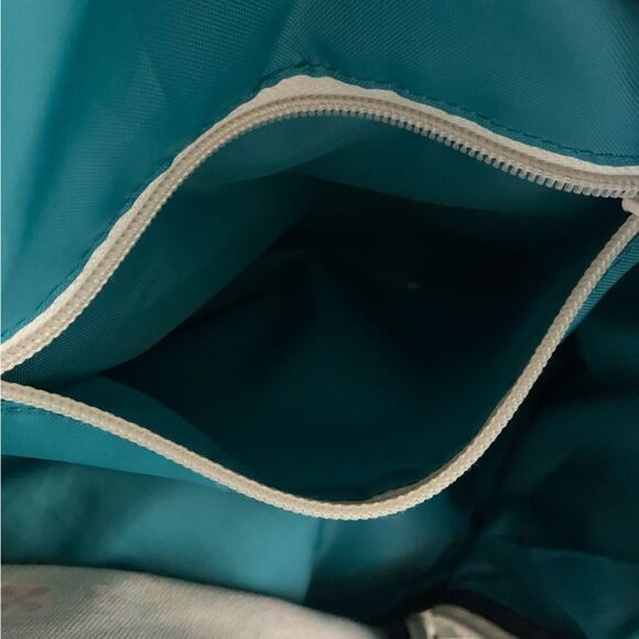 KAVU Daisy Doodle One Of A Kind Limited Edition Rope Sling Crossbody Bag - Picture 9 of 12